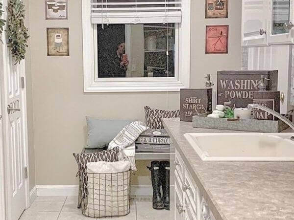 laundry room signs