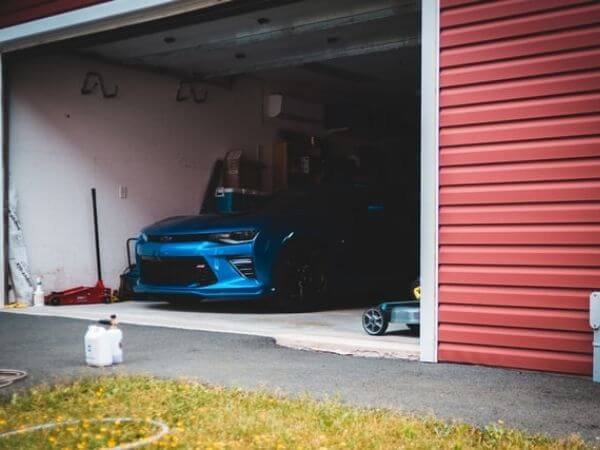 how to clean a garage floor